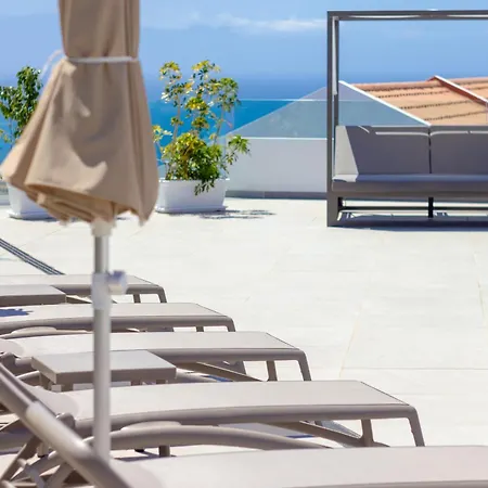 Costa Adeje Garden Апарт-отель 3*