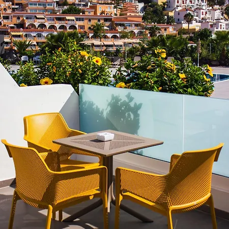 Costa Adeje Garden Апарт-отель Плая-де-лас-Америкас