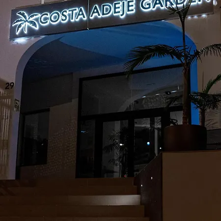 アパートホテル Costa Adeje Garden 3*