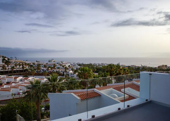 Costa Adeje Garden Aparthotel 3*