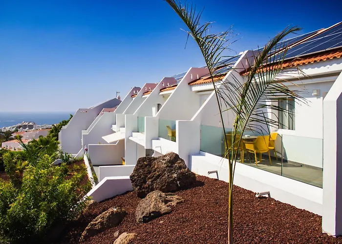 Aparthotel Costa Adeje Garden 3*