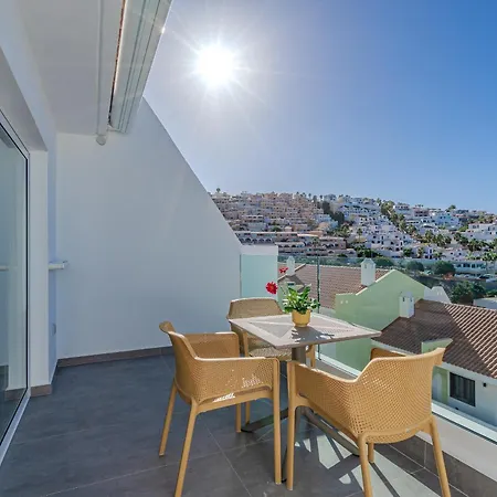 מלון דירות Costa Adeje Garden