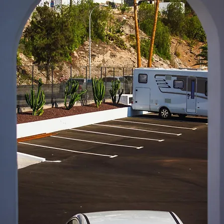 מלון דירות Costa Adeje Garden