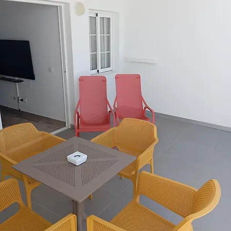 Costa Adeje Garden Hotel apartamentowy Playa de las Americas (Tenerife)